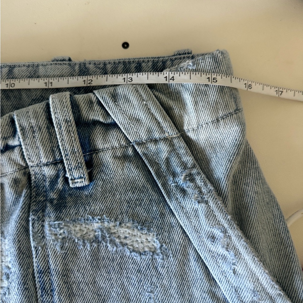 Givenchy Denim Cargo Bermuda Shorts 30 - Picture 15 of 15